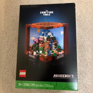 LEGO 21265 Minecraft The Crafting Table Building Set NEW In Box